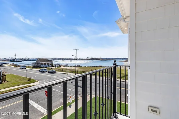 $10,000 | 550 Whiting Avenue, Manasquan, NJ 08736
