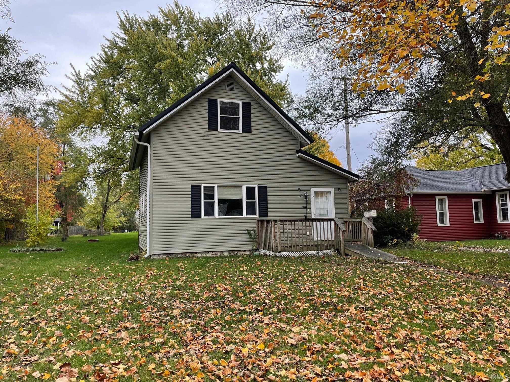 213 Fulton Avenue Rochester, IN 46975 - Photo 1 of 13