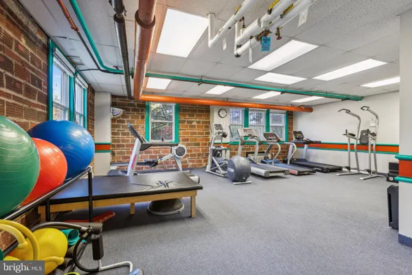 $298,000 | 4000 Cathedral Avenue Northwest, Unit 605B, Washington, DC 20016