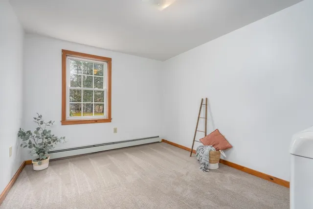 $499,900 | 141 Raymond Road, Deerfield, NH 03037