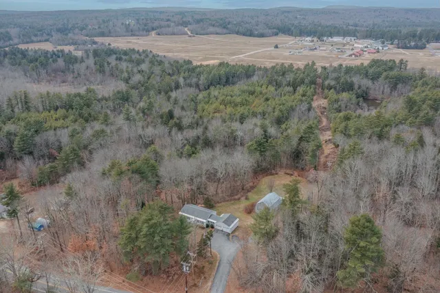 $499,900 | 141 Raymond Road, Deerfield, NH 03037