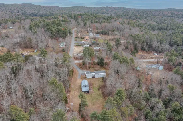 $499,900 | 141 Raymond Road, Deerfield, NH 03037
