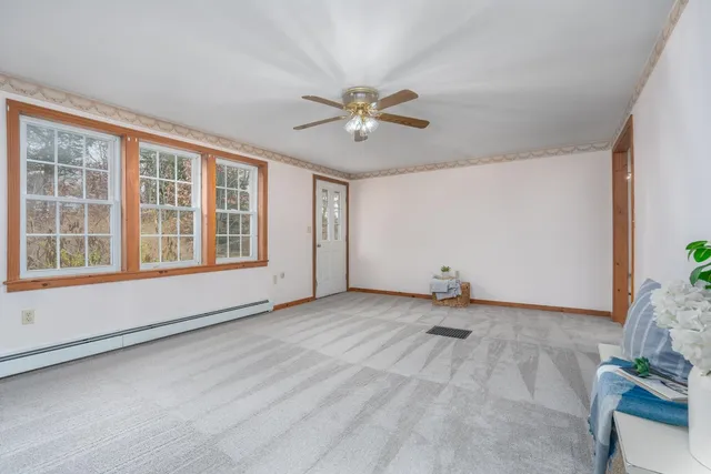 $499,900 | 141 Raymond Road, Deerfield, NH 03037