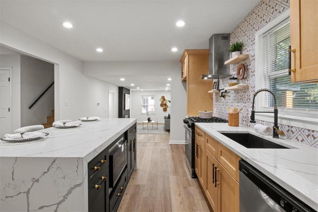 2995 Katherine Valley Road Decatur, GA 30032 - Photo 18 of 34