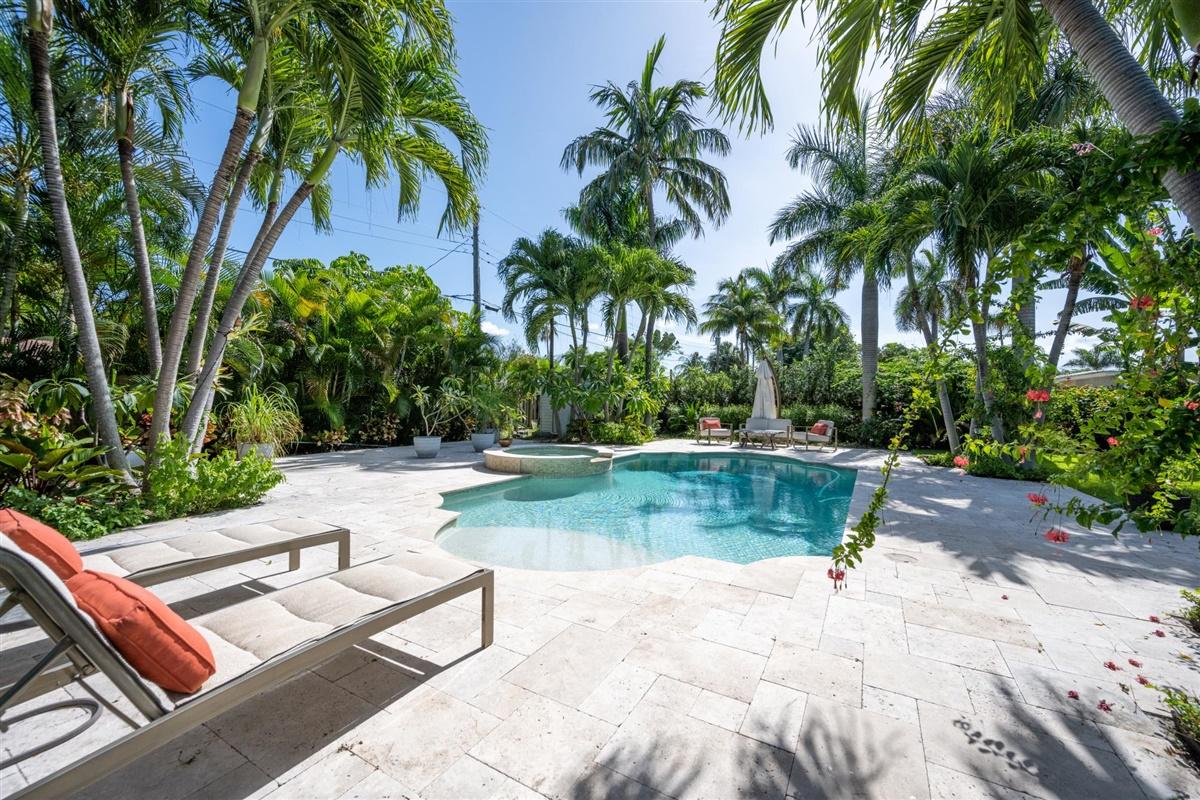 450 Northeast 10th Terrace Boca Raton, FL 33432 - Photo 16 of 25 26-DSC_5516