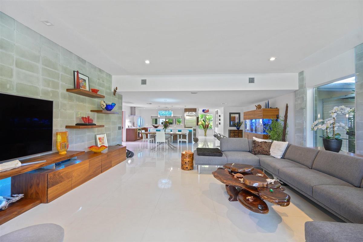 450 Northeast 10th Terrace Boca Raton, FL 33432 - Photo 6 of 25 64-DSC_5632