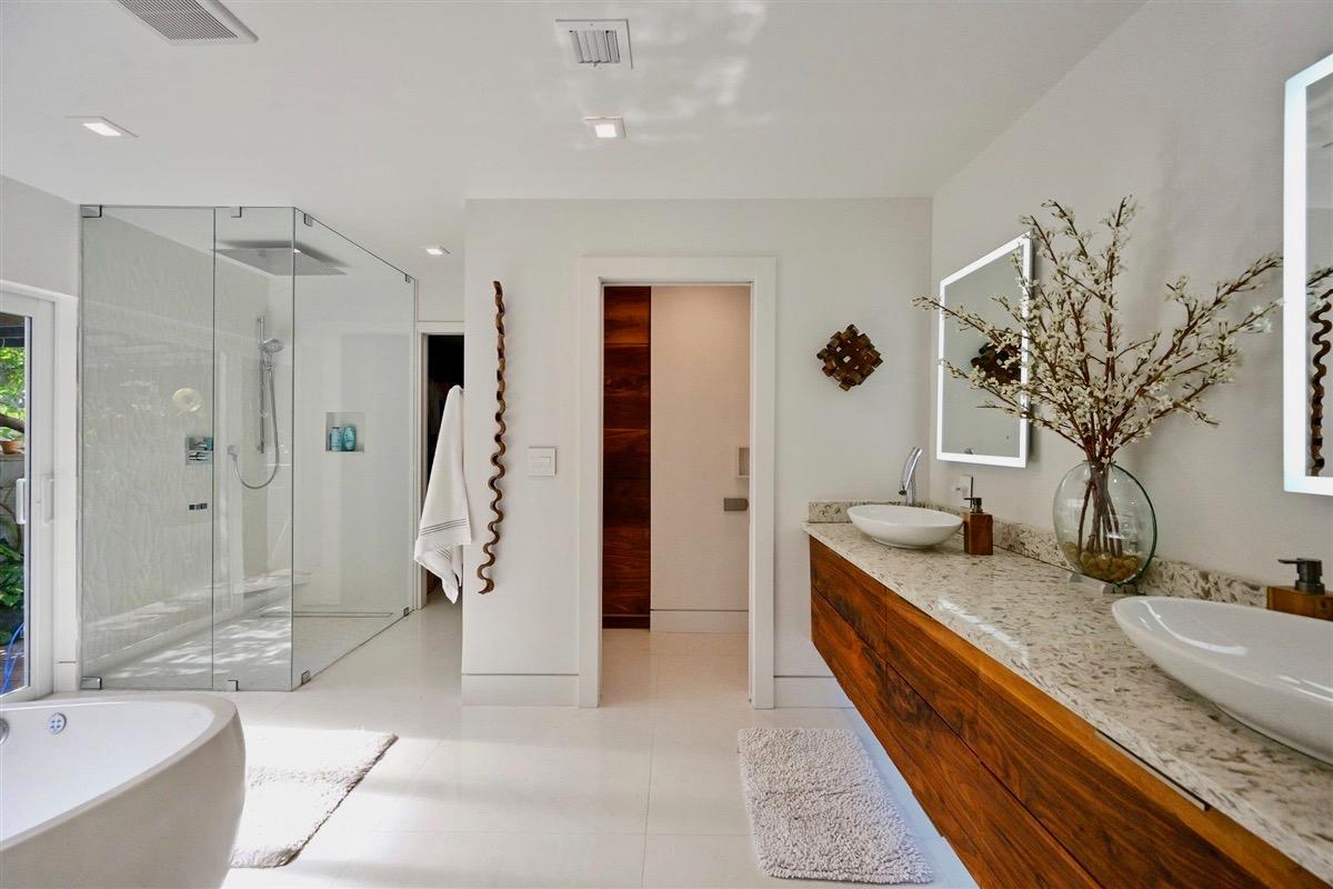 450 Northeast 10th Terrace Boca Raton, FL 33432 - Photo 9 of 25 58-DSC_5653