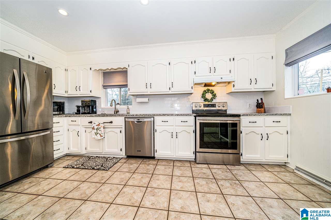 4233 Warren Road Birmingham, AL 35213 - Photo 11 of 23