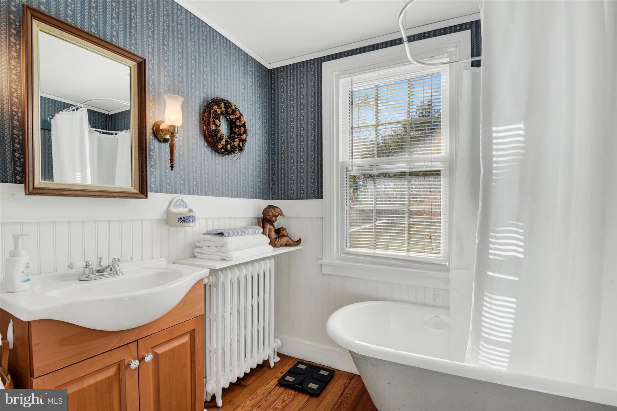 6739 South Clifton Road Frederick, MD 21703 - Photo 26 of 52 Clawfoot tub with vintage charm