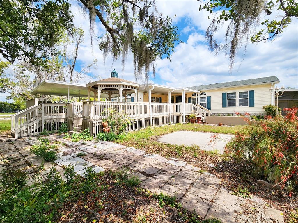 3550 Coats Road Zephyrhills, FL 33541 - Photo 1 of 71