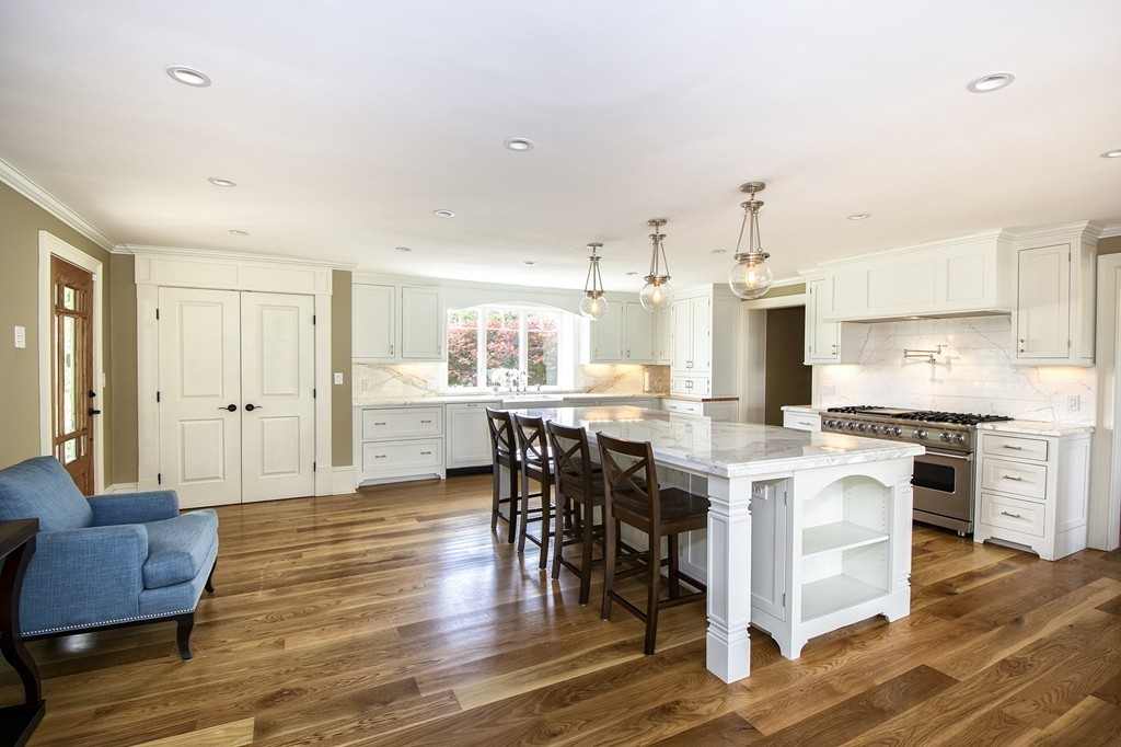 792 H Jerusalem Road Cohasset, MA 02025 - Photo 5 of 30 Gallery Image 5