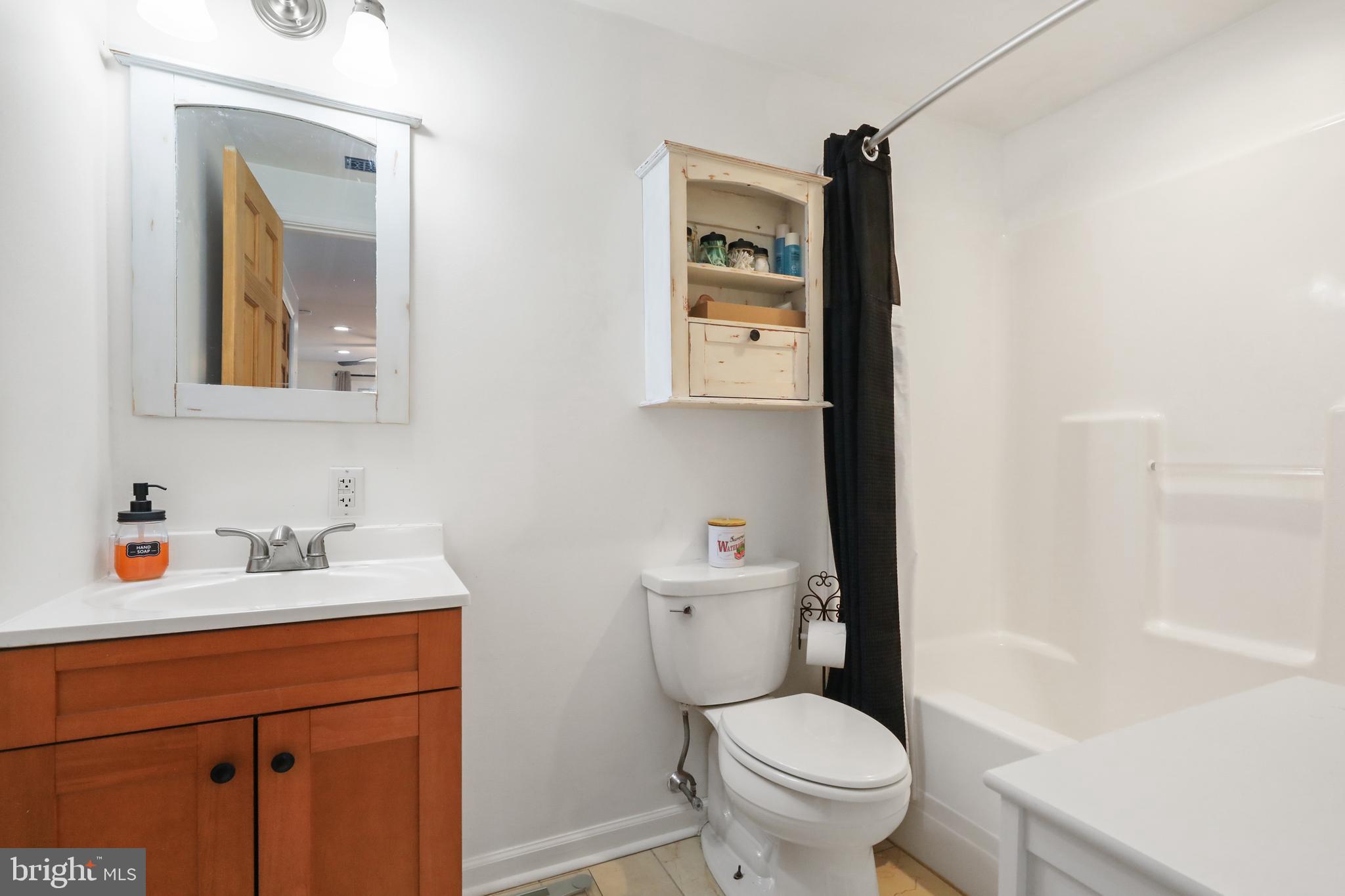 94 Skeet Road Medford, NJ 08055 - Photo 20 of 34 Bathroom