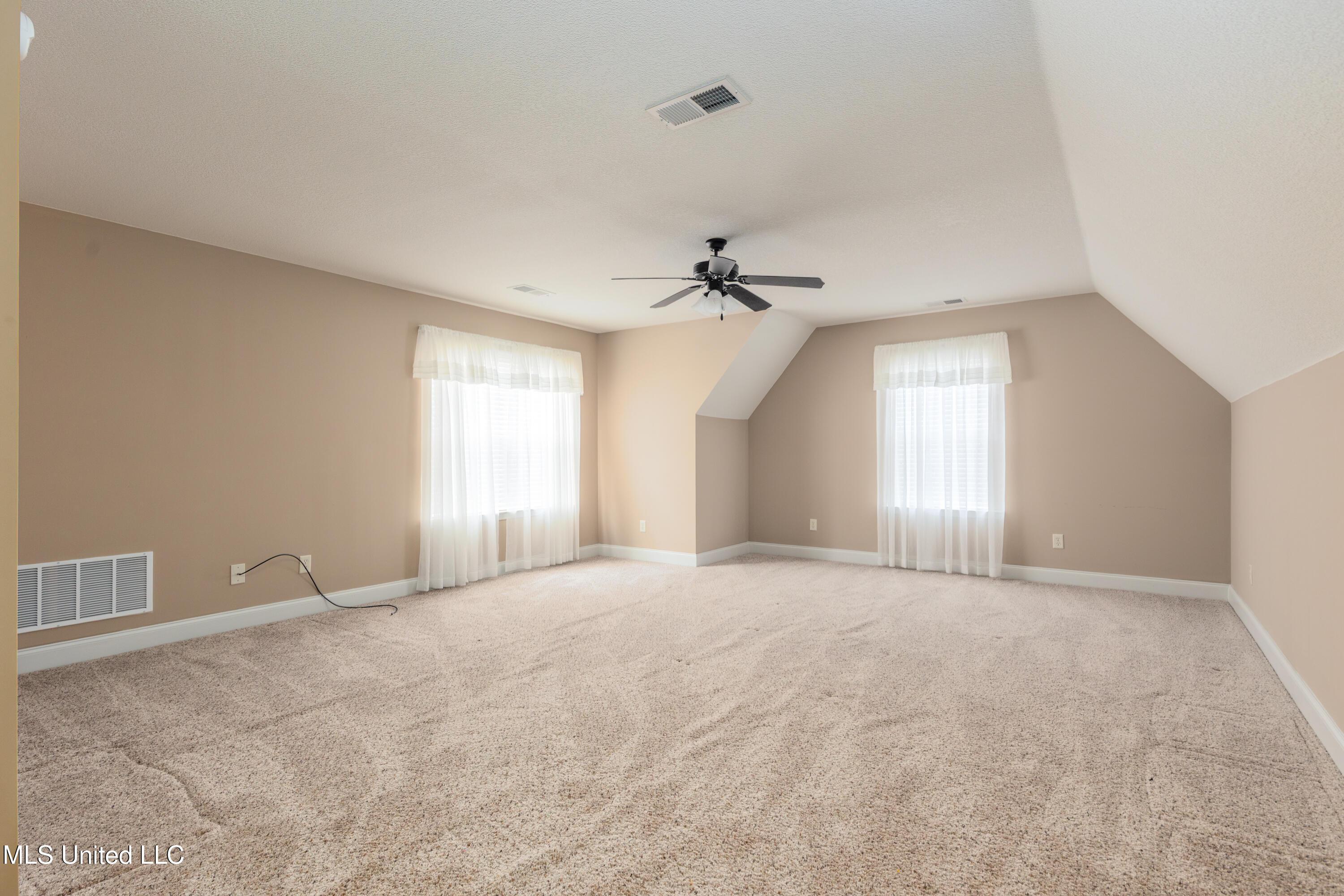 5891 Foxdale Loop Southaven, MS 38672 - Photo 18 of 24 06-FoxdaleLoop-2-Edit-1