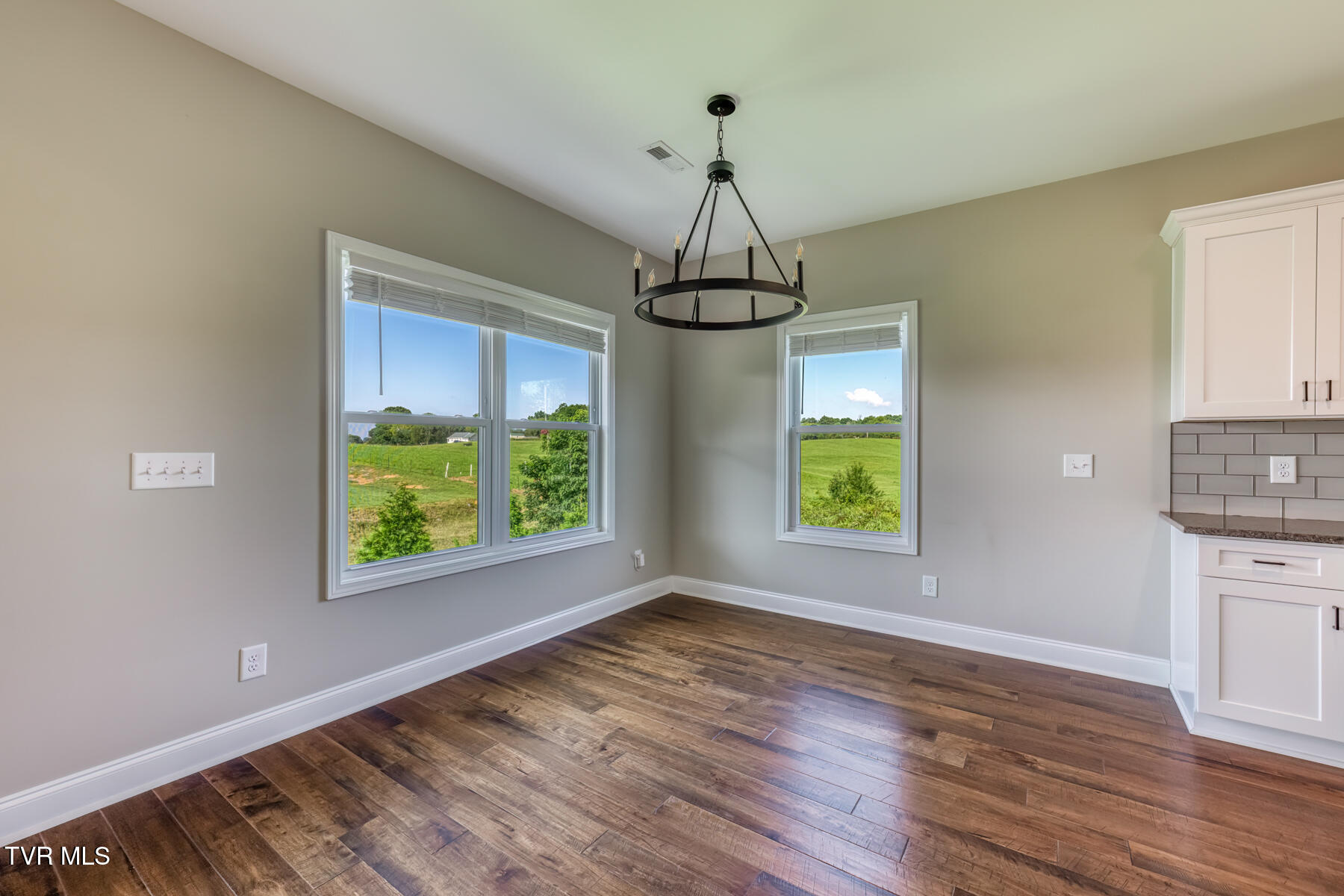 171 Anderson Road Jonesborough, TN 37659 - Photo 15 of 65 171 Anderson Rd-14