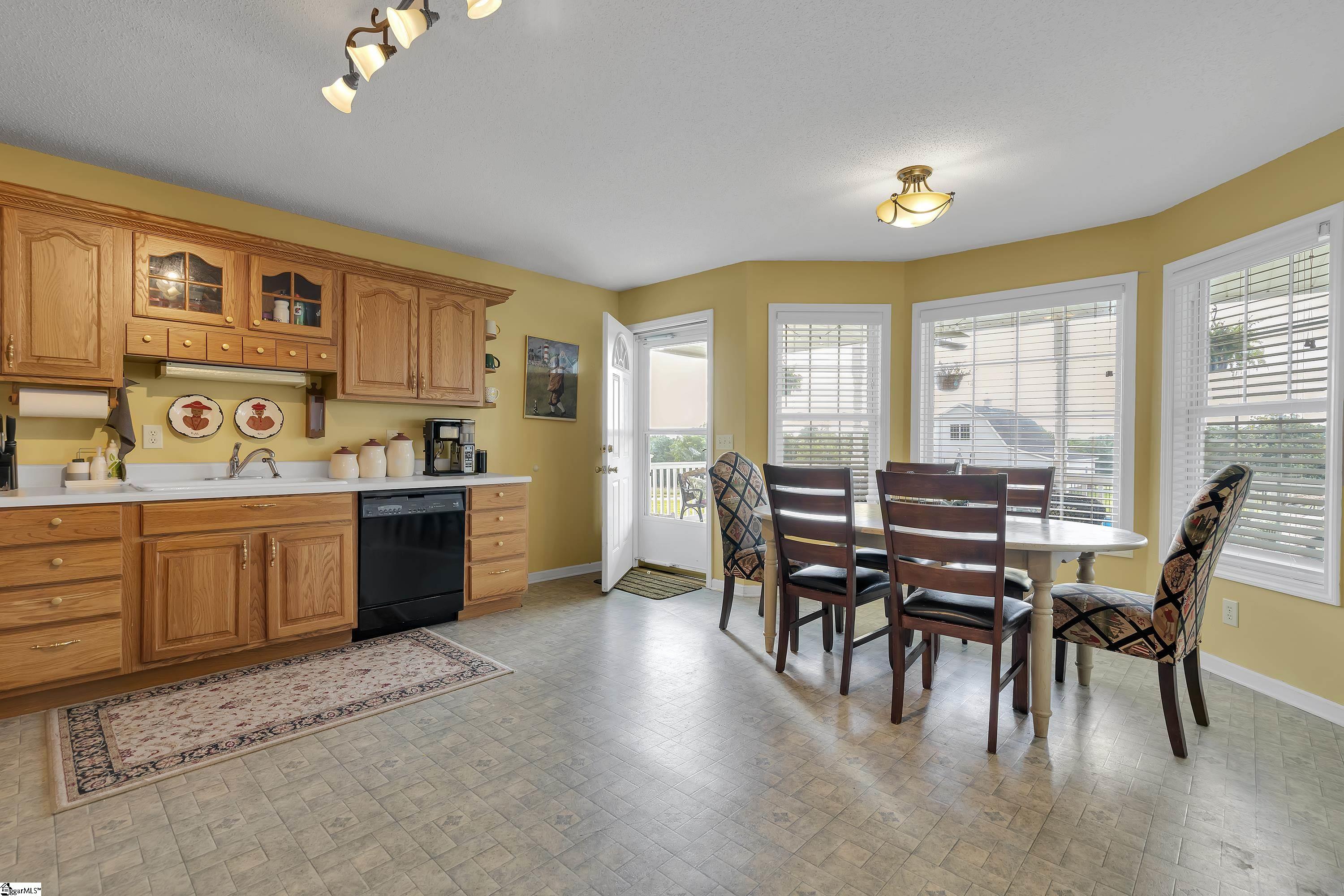 468 State Rd S-39-176 Easley, SC 29640 - Photo 10 of 31