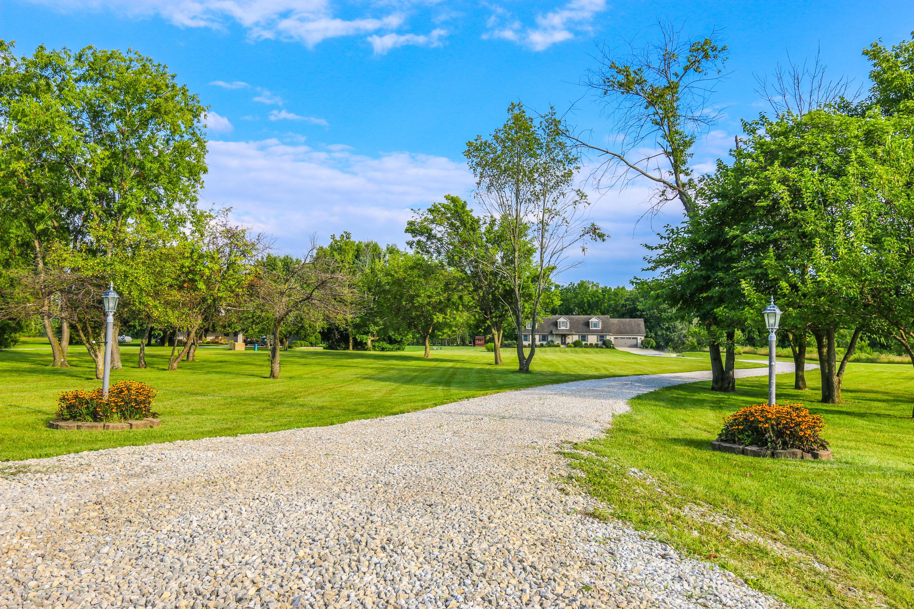 7641 Feder Road Galloway, OH 43119 - Photo 5 of 59 Gallery Image 5