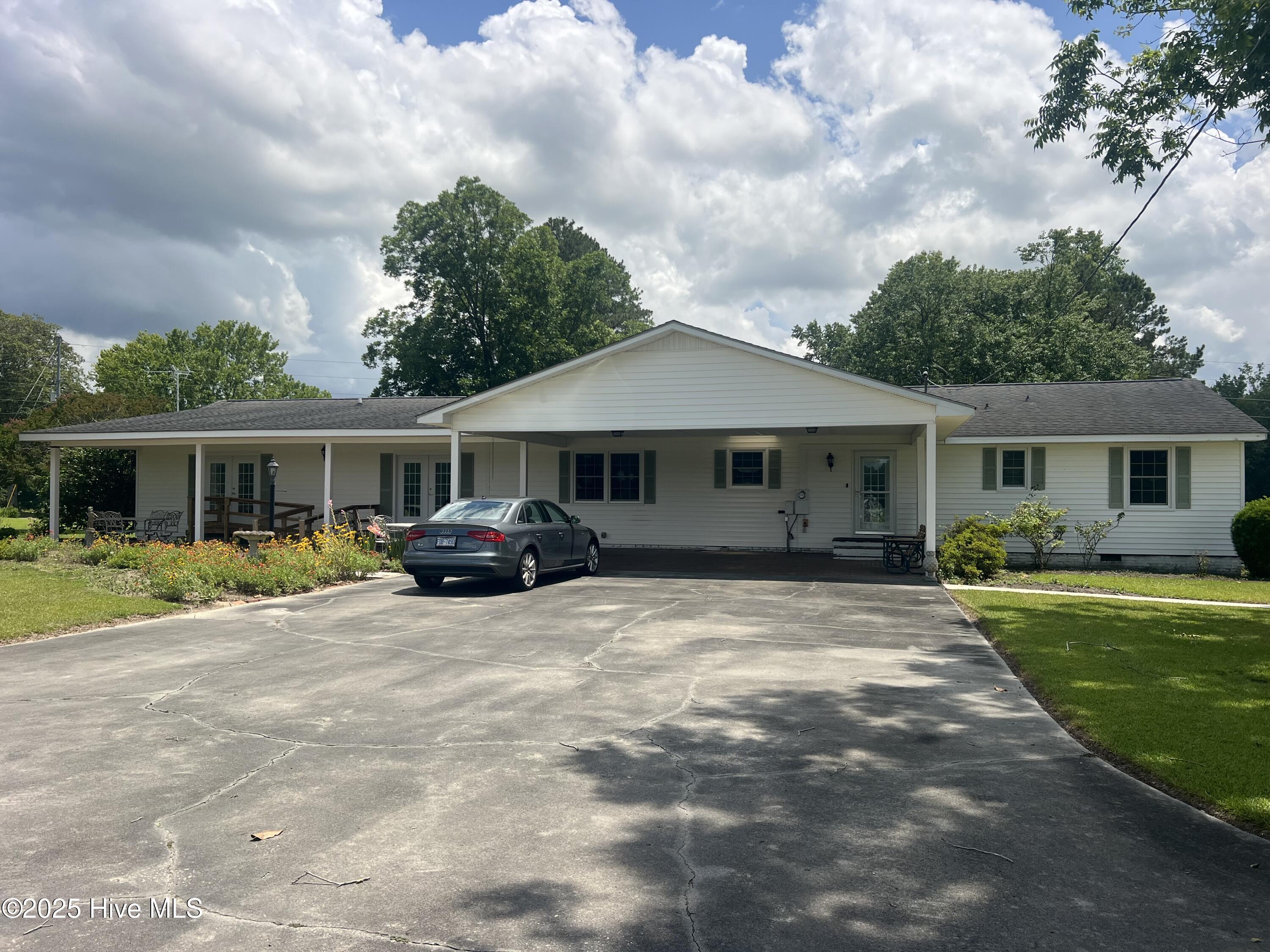 3281 Richard Wright Road Tabor City, NC 28463 - Photo 2 of 22 3281 Back of house