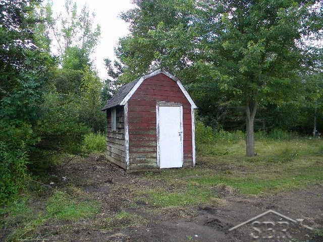 2625 English Road Kingston, MI 48741 - Photo 8 of 28 50003065-7.JPG