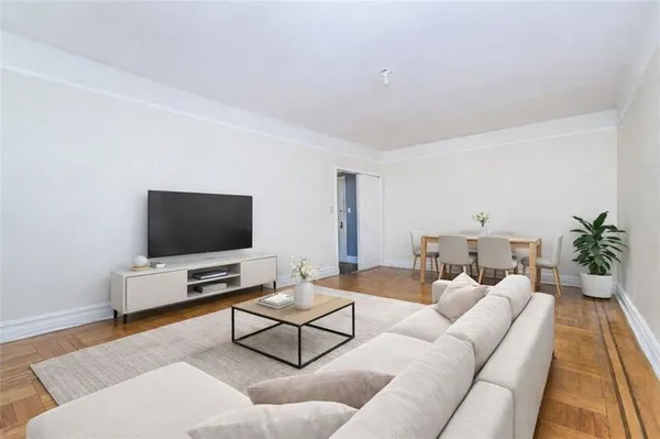 $329,998 | 100 Avenue P, Unit 4K | Gravesend