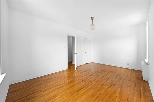$440,000 | 1180 Ocean Parkway, Unit 4E | Midwood