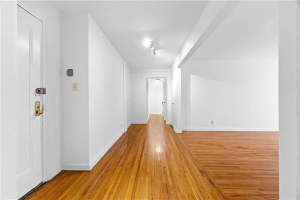 $440,000 | 1180 Ocean Parkway, Unit 4E | Midwood