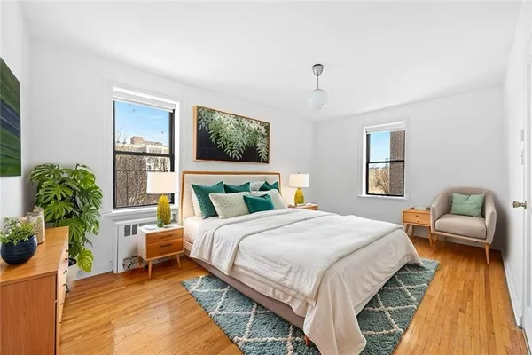 $440,000 | 1180 Ocean Parkway, Unit 4E | Midwood