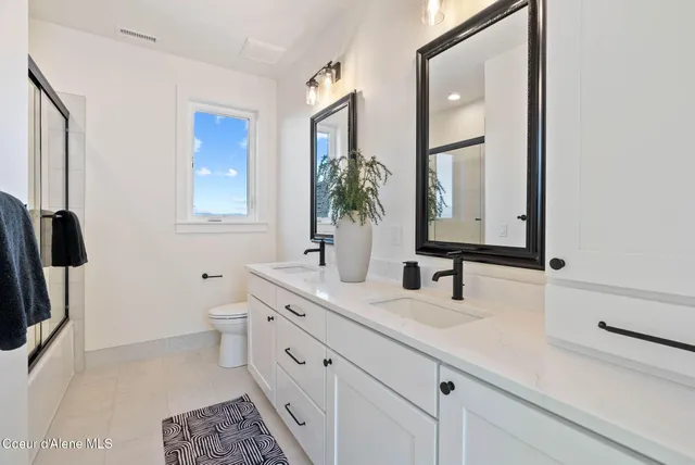 $1,100,000 | 3494 Blaze Loop, Post Falls, ID 83854