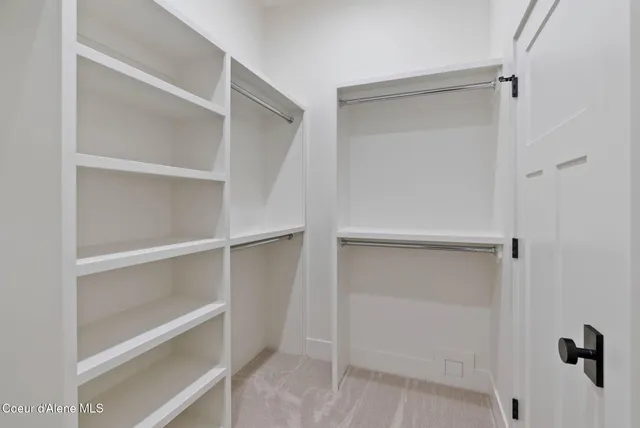 $1,100,000 | 3494 Blaze Loop, Post Falls, ID 83854