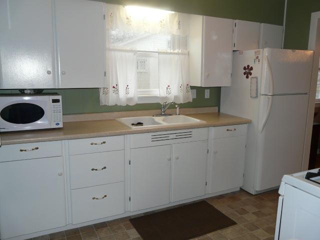 633 South Center Street Pendleton, IN 46064 - Photo 2 of 14 Gallery Image 2