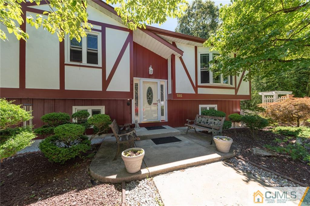 195 North New Prospect Road Jackson, NJ 08527 - Photo 2 of 25 a view of a house with backyard