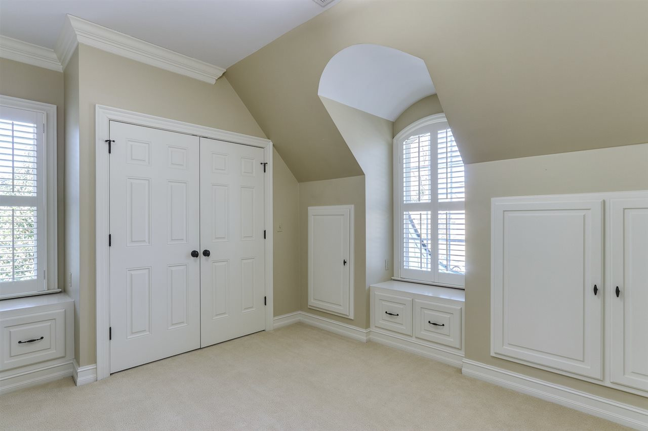 3329 Harden Road Raleigh, NC 27607 - Photo 27 of 29 Photo 27