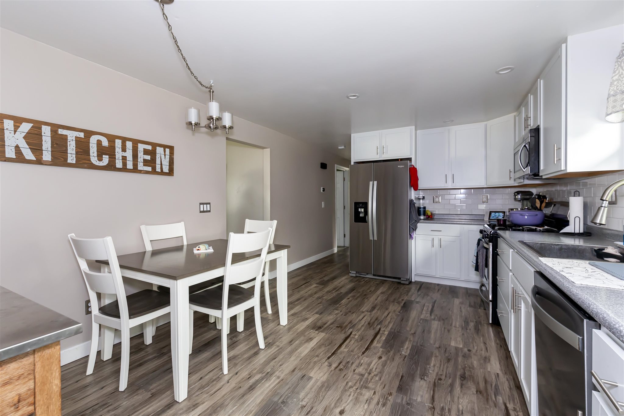9 Comanche Street Nashua, NH 03063 - Photo 13 of 25 Gallery Image 13
