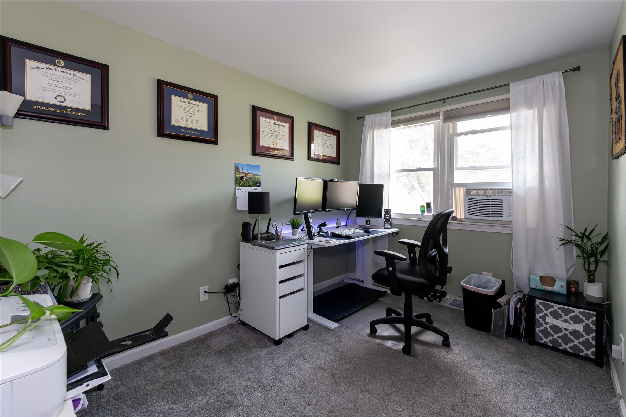 9 Comanche Street Nashua, NH 03063 - Photo 16 of 25 Gallery Image 16
