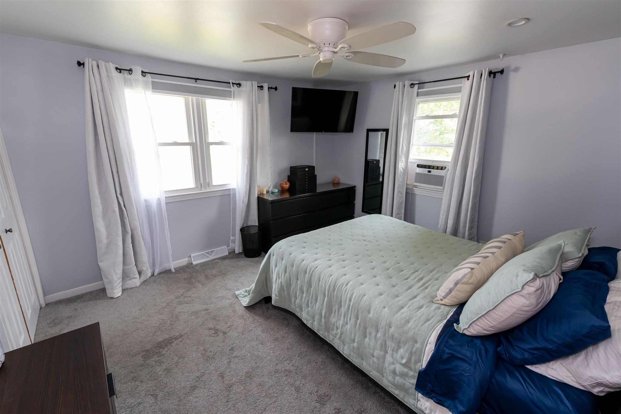 9 Comanche Street Nashua, NH 03063 - Photo 17 of 25 Gallery Image 17