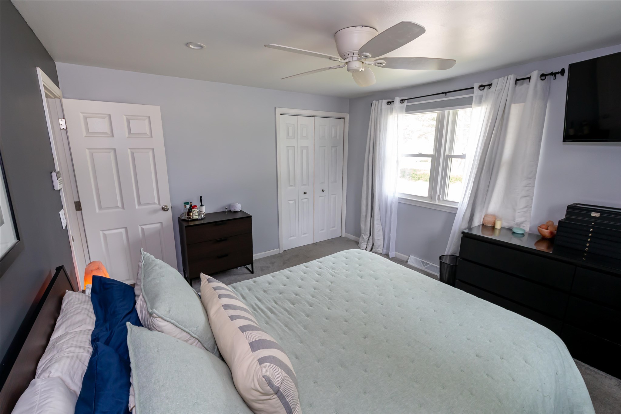 9 Comanche Street Nashua, NH 03063 - Photo 20 of 25 Gallery Image 20