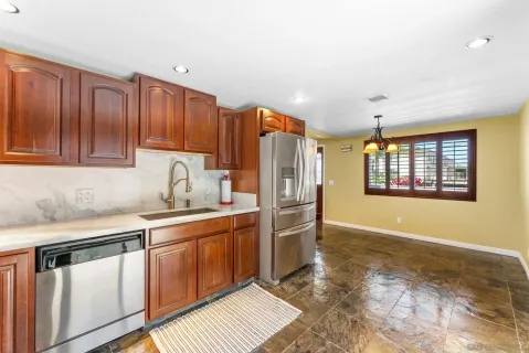 $845,000 | 246 East 26th Street, National City, CA 91950