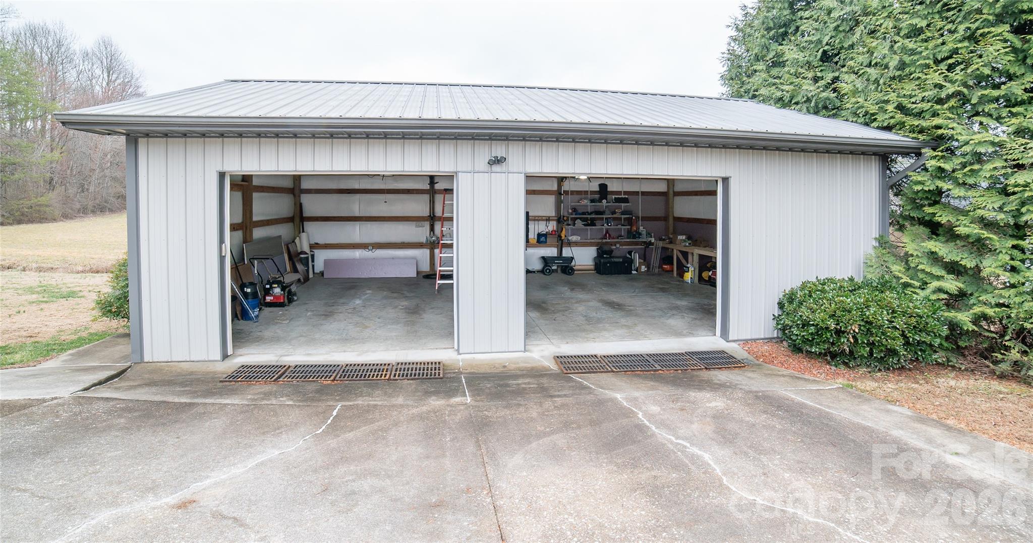 1681 Zion Hill Road Marion, NC 28752 - Photo 4 of 27