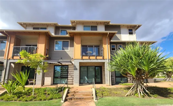 $2,400 | 91-3633 Kauluakoko Street, Unit 702, Ewa Beach, HI 96706