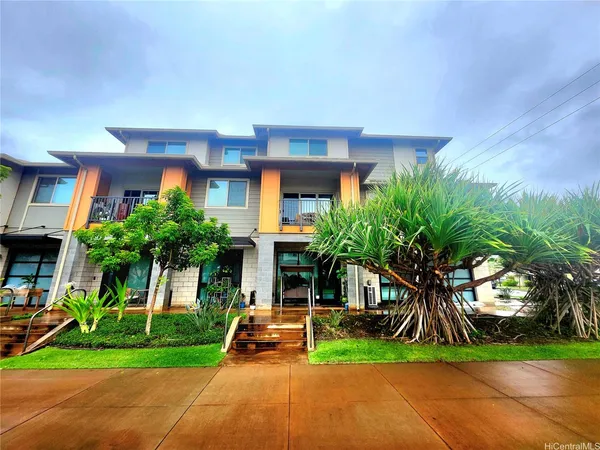 $2,400 | 91-3633 Kauluakoko Street, Unit 702, Ewa Beach, HI 96706