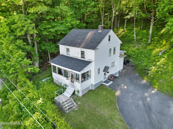 $235,000 | 281 Walnut Street, North Adams, MA 01247
