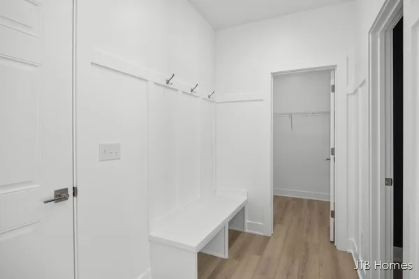 $719,900 | 6625 Northfield Street Southwest, Byron Center, MI 49315