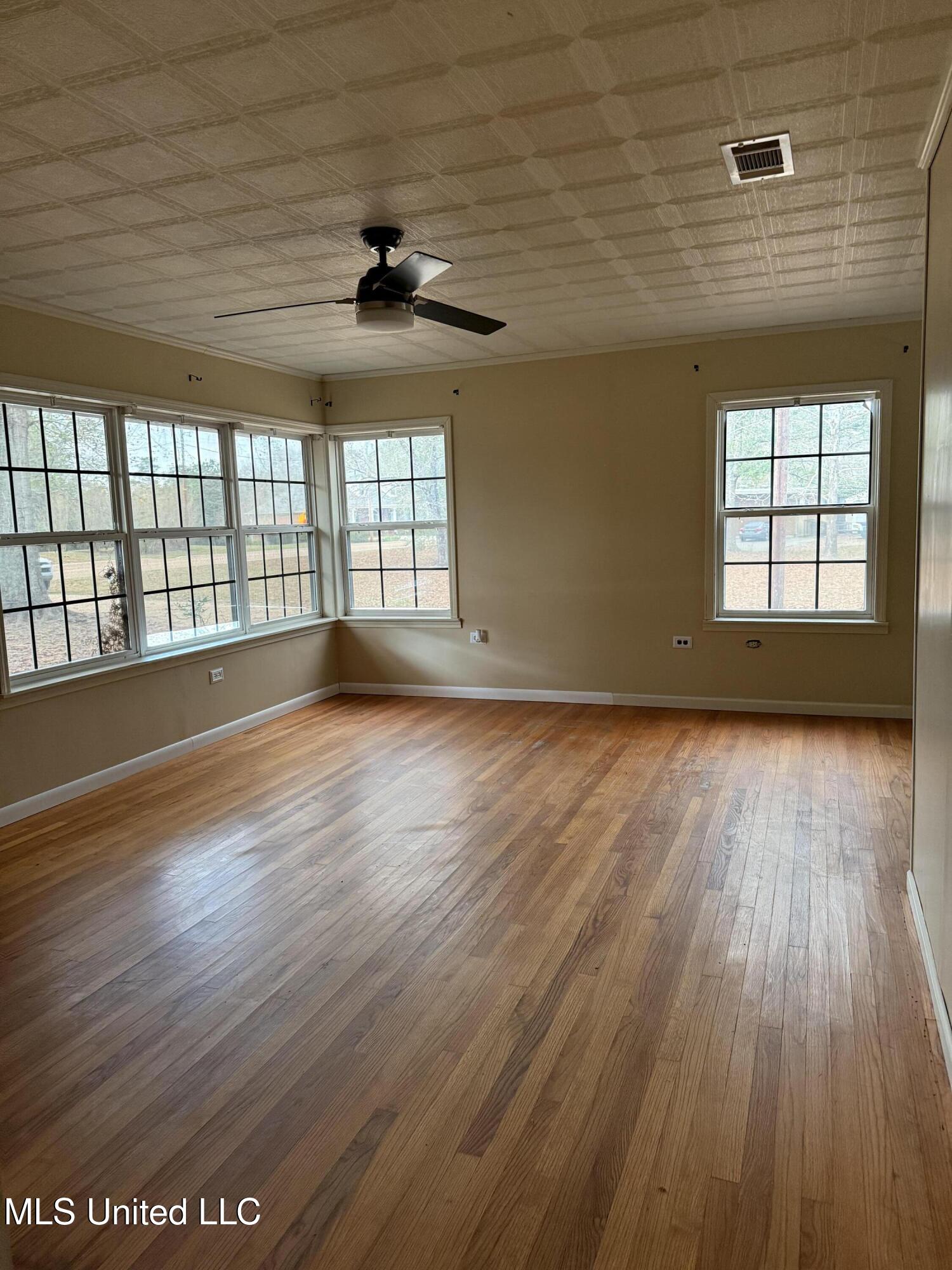 175 Highway 556 Meadville, MS 39653 - Photo 7 of 30 IMG_7805