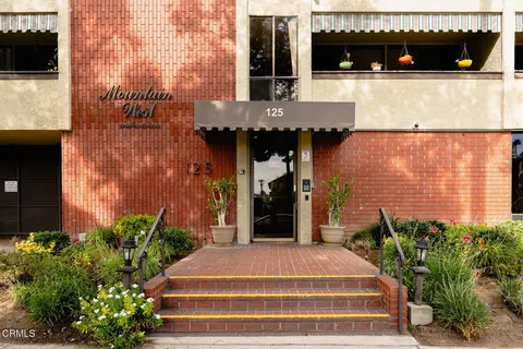 $895,000 | 125 West Mountain Street, Unit 314, Glendale, CA 91202