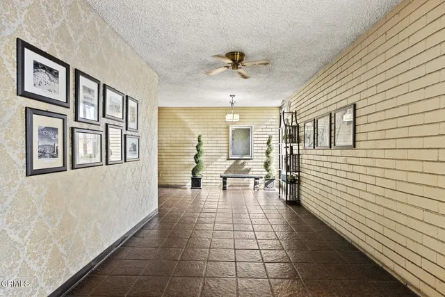 $895,000 | 125 West Mountain Street, Unit 314, Glendale, CA 91202