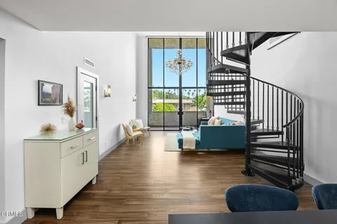 $895,000 | 125 West Mountain Street, Unit 314, Glendale, CA 91202