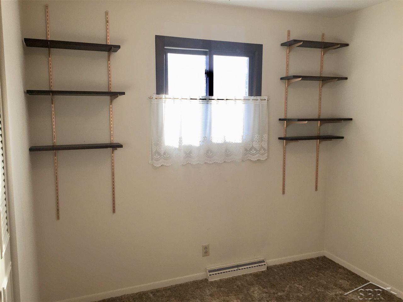 9888 West Freeland Road Freeland, MI 48623 - Photo 13 of 22 Custom shelves