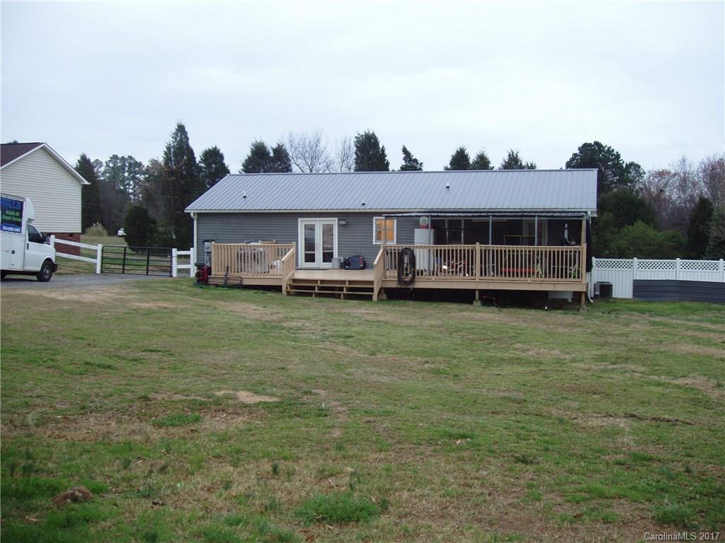 722 McDaniel Road Kings Mountain, NC 28086 - Photo 3 of 22 Gallery Image 3