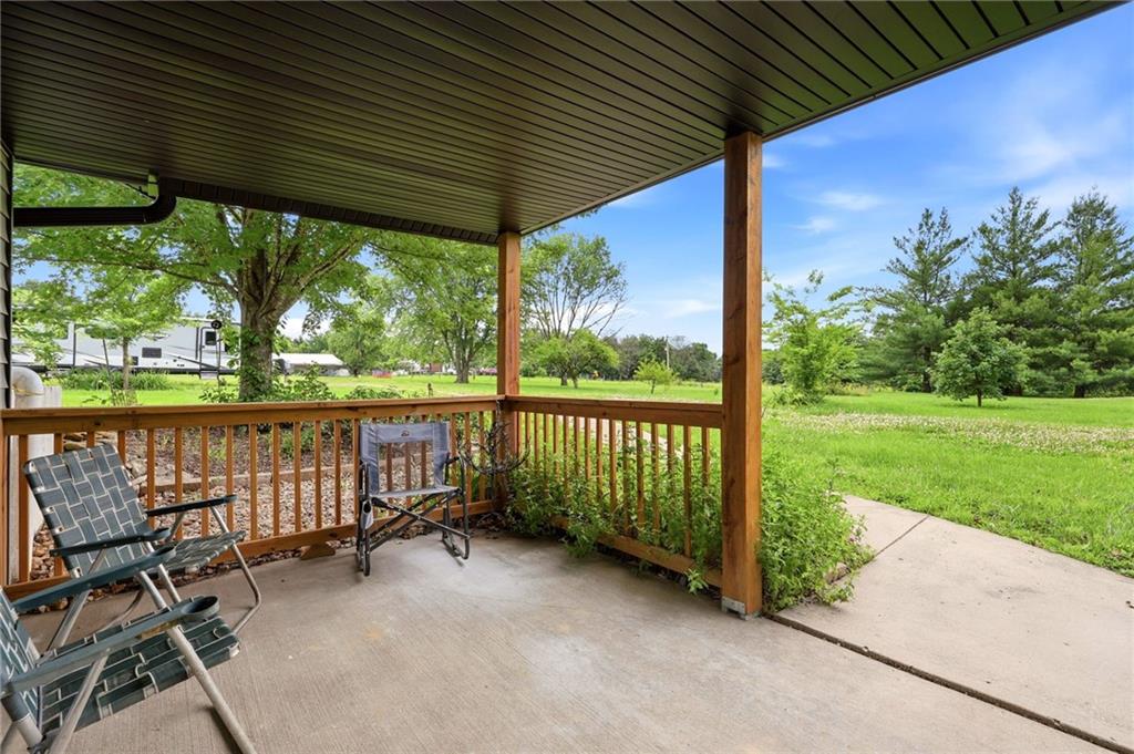 1641 Northwest 100th Road Kingsville, MO 64061 - Photo 5 of 63