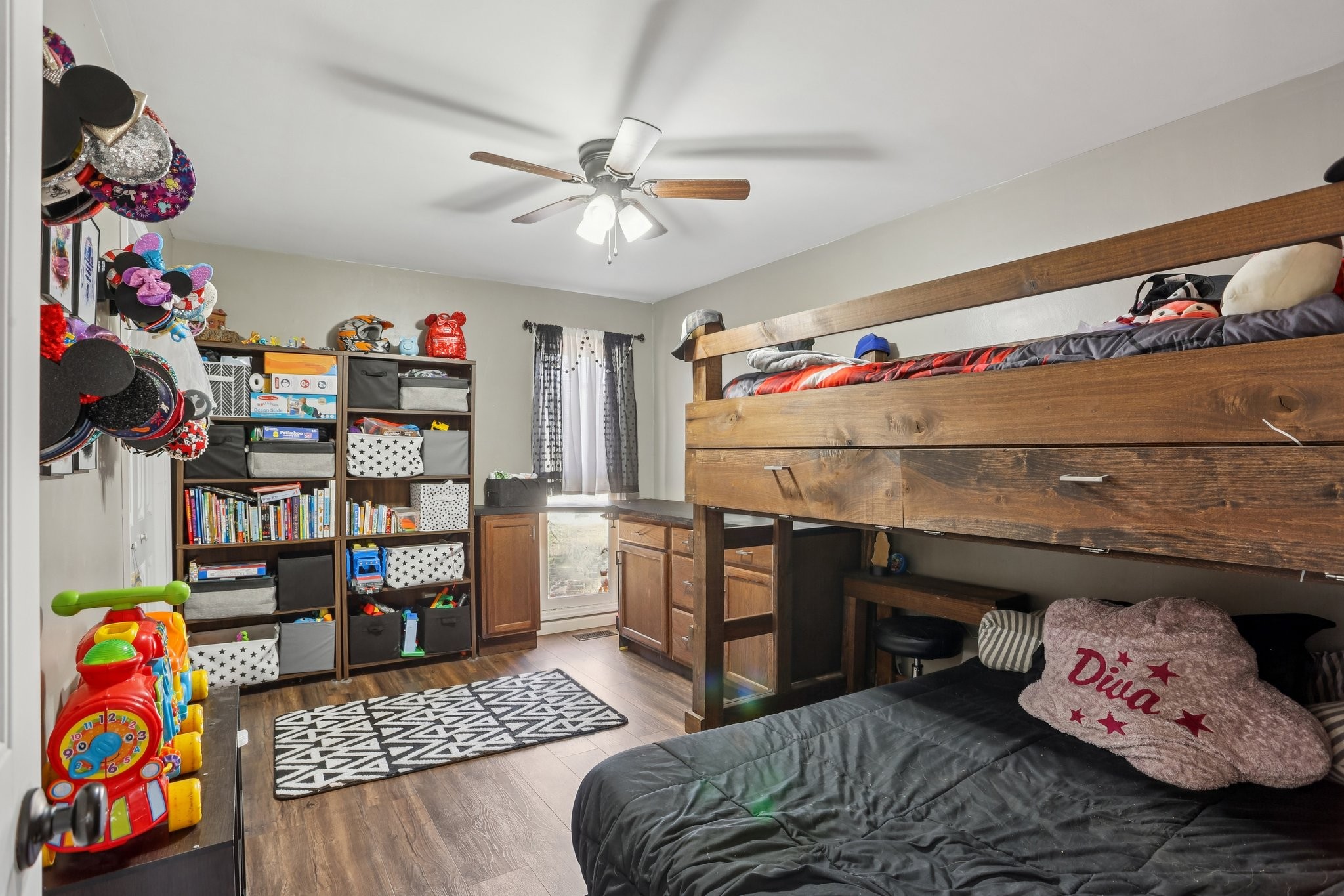 4515 C M Martin Road Springfield, TN 37172 - Photo 20 of 27 a bedroom with a bed and closet