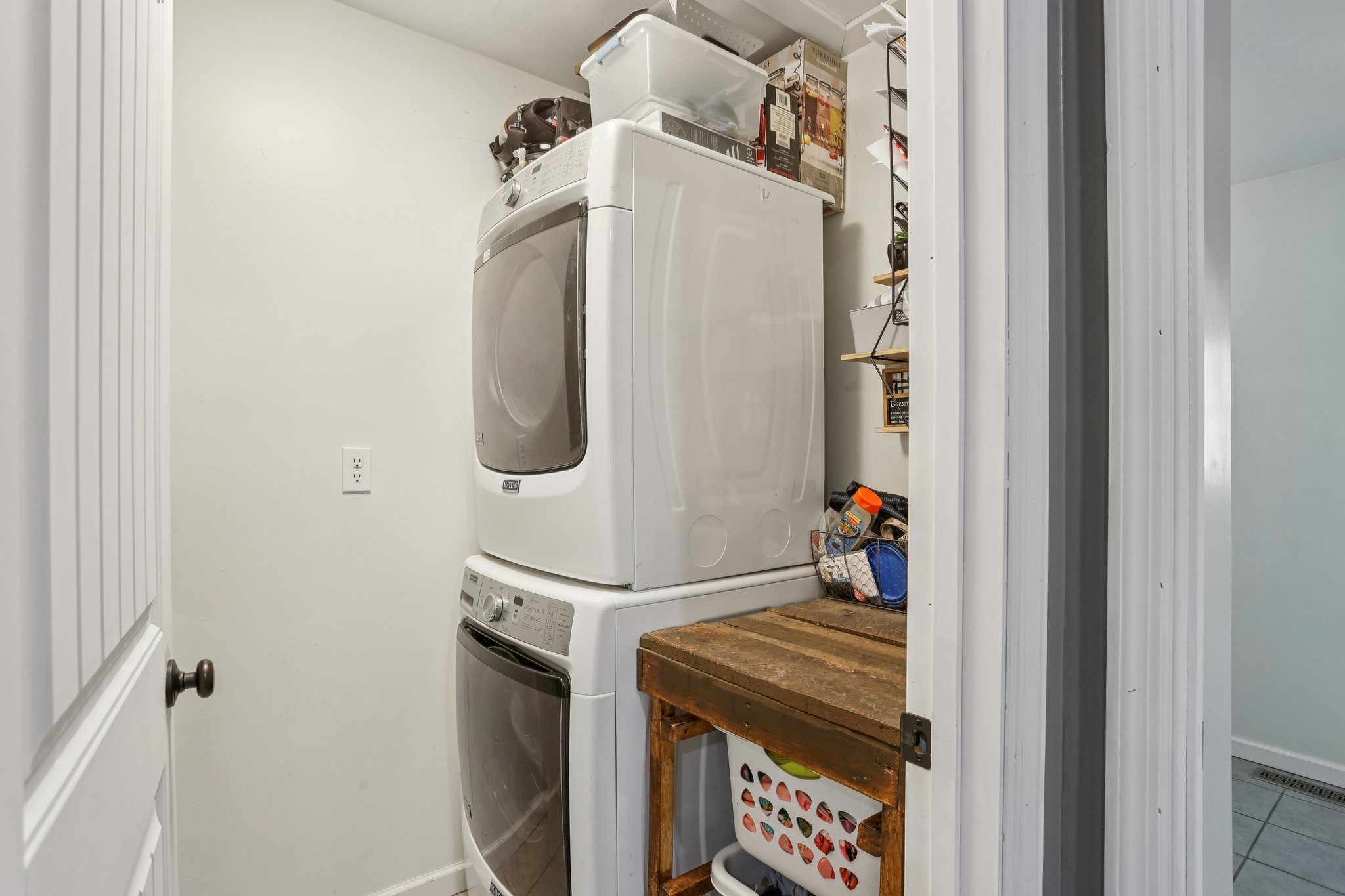 4515 C M Martin Road Springfield, TN 37172 - Photo 25 of 27 a utility room with dryer and washer